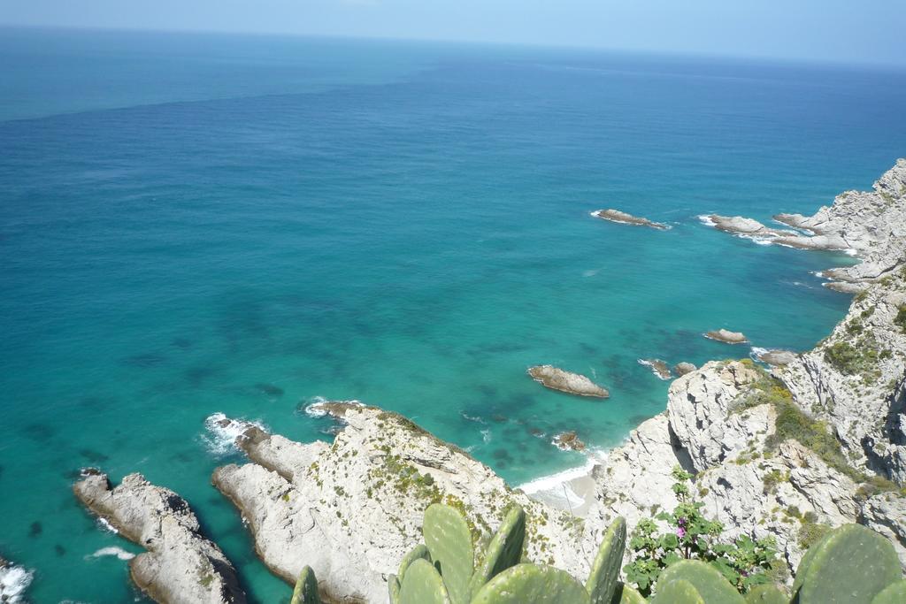 Villa Panthea Capo Vaticano Camera foto