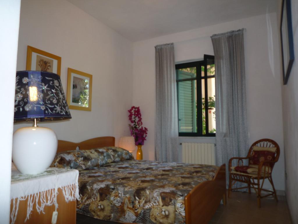 Villa Panthea Capo Vaticano Camera foto