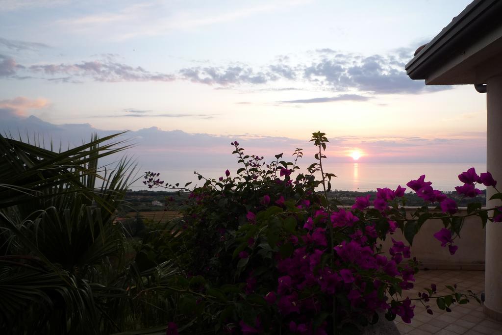 Villa Panthea Capo Vaticano Esterno foto